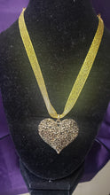 Load image into Gallery viewer, Ribbon Choker with Floral Heart Pendant
