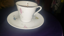 Load image into Gallery viewer, Tea Cup Candle
